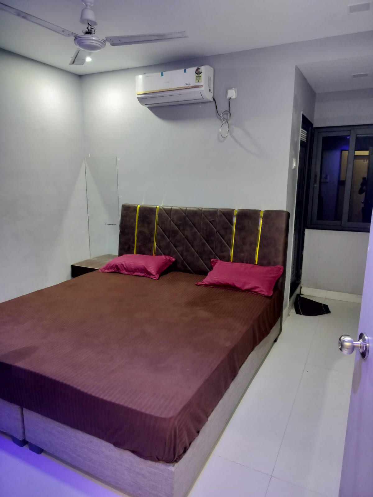 Shivam Rooms Photo 3
